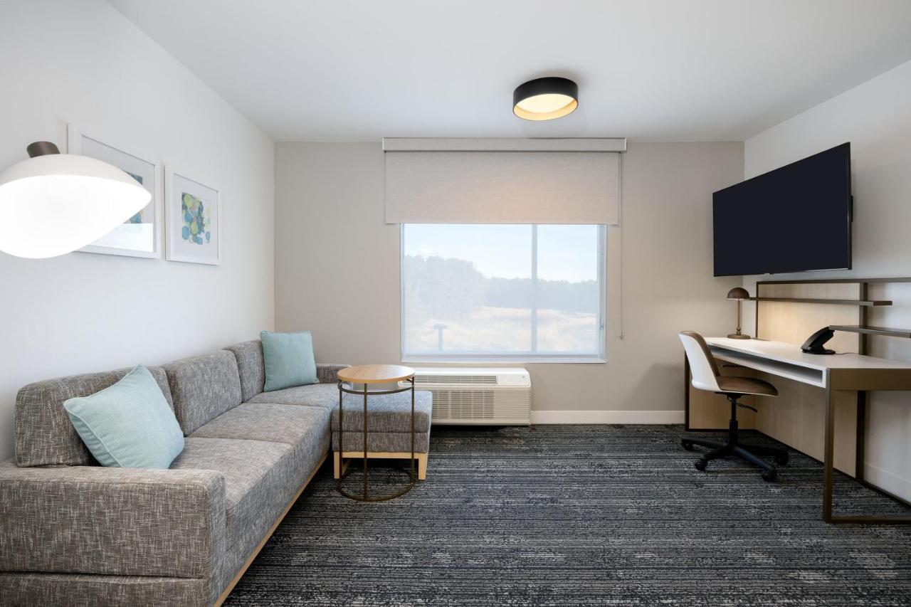 Towneplace Suites By Marriott Canton Riverstone Parkway Buitenkant foto