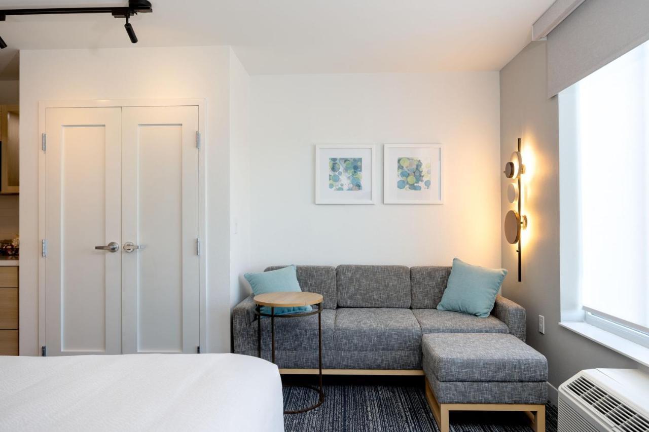 Towneplace Suites By Marriott Canton Riverstone Parkway Buitenkant foto