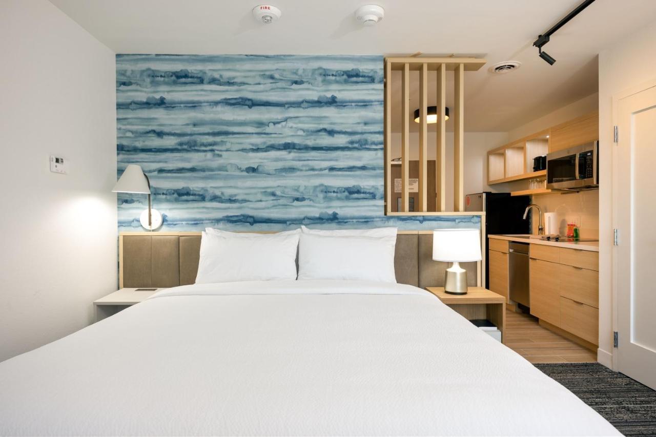 Towneplace Suites By Marriott Canton Riverstone Parkway Buitenkant foto
