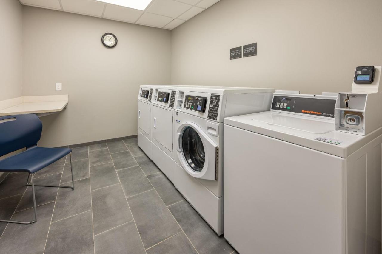 Towneplace Suites By Marriott Canton Riverstone Parkway Buitenkant foto