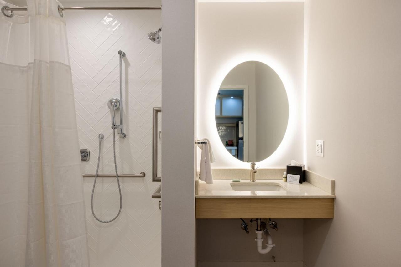 Towneplace Suites By Marriott Canton Riverstone Parkway Buitenkant foto