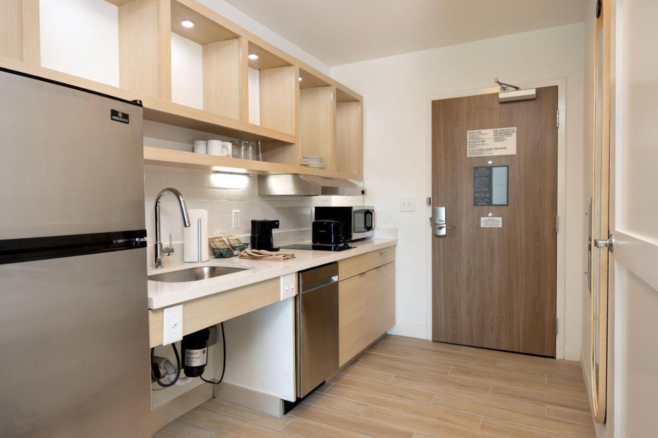 Towneplace Suites By Marriott Canton Riverstone Parkway Buitenkant foto
