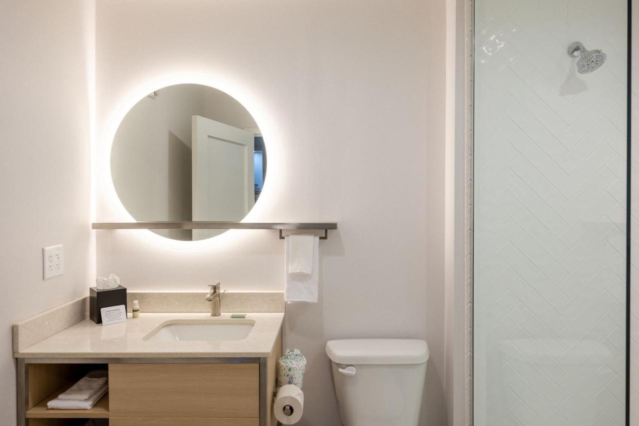 Towneplace Suites By Marriott Canton Riverstone Parkway Buitenkant foto